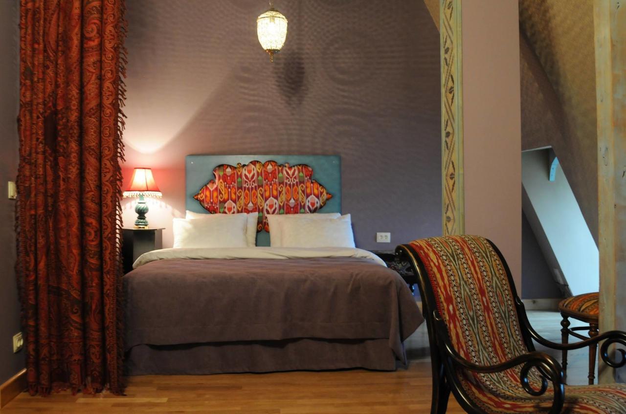 Writers' House Residency Hotel Tbilisi Exterior photo